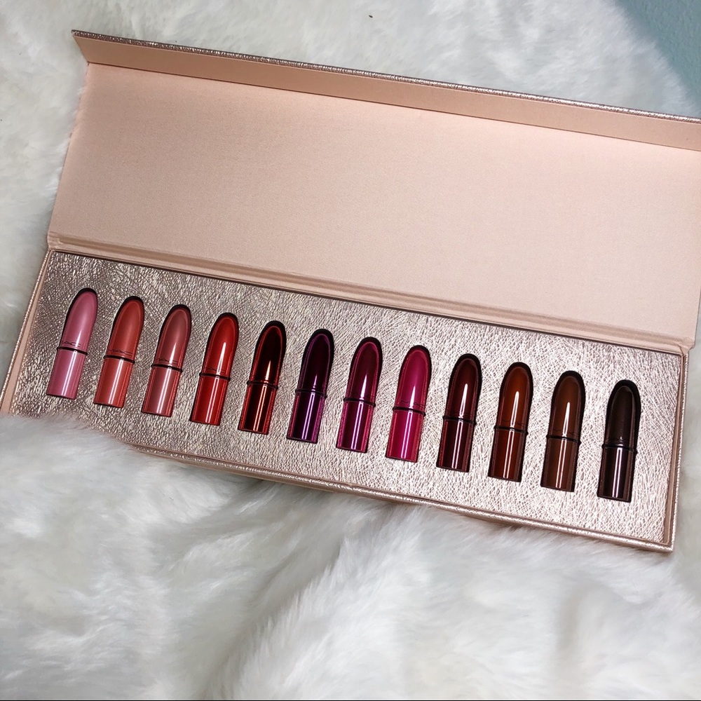 MAC Snowball Mini lipstick Kit w MAC classics gift - Picture 5 of 8